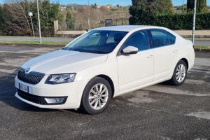 Skoda Octavia 3 Ambition 1.2TSI 105cv