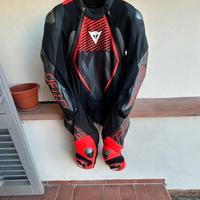 Tuta dainese