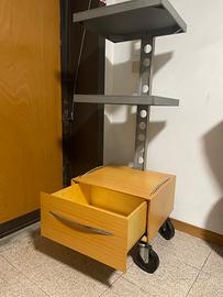 Mobile marcaPORATO  con ruote anche porta stereo)