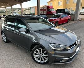 Volkswagen Golf 7.5 Highline 2018 Virtual Cockpit