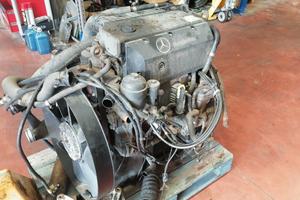 Motore mercedes atego om924la
