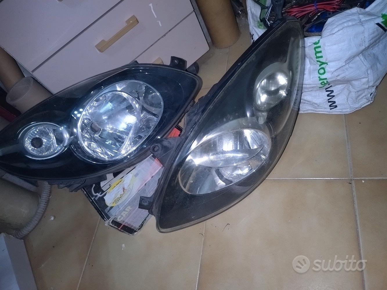 Set Tappeti Anteriori Renault Twingo I (93-06) - Velours Nero su Misura