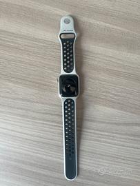 Apple watch nike se