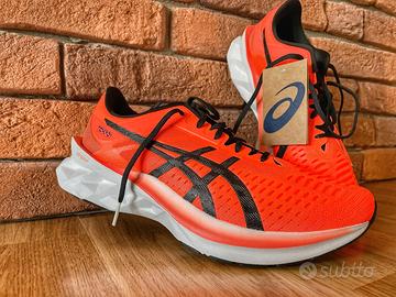 Asics novablast Tokyo 42,5 scarpe running