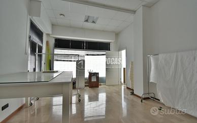 Locali commerciali in posizione centrale