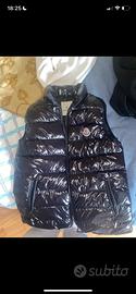 Smanicato moncler