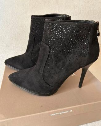 Stivaletti tronchetti Cafe Noir