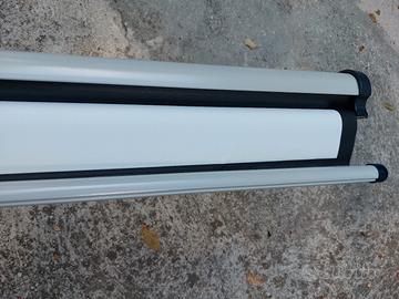 telo proiettore Nobo roll screen  