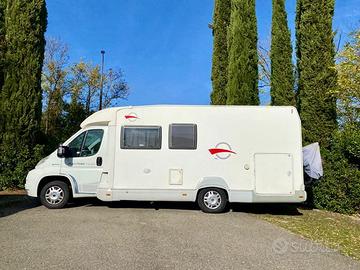 Camper semintegrale roller team