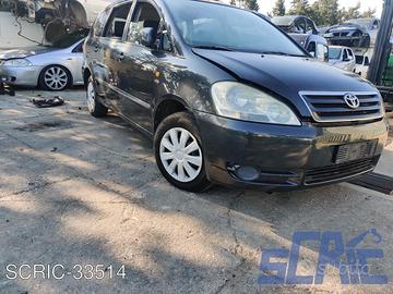 Toyota avensis verso m2 2.0 d 116cv ricambi