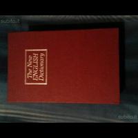 Cassetta portavalori in metallo a forma di libro