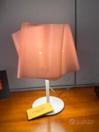 Lampada da tavolo / comodino