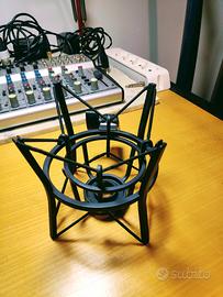 RIBASSO Spider Shock Mount microfoni AKG