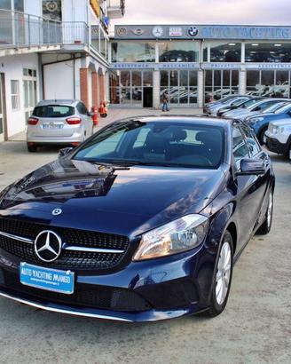 MERCEDES - Classe A - A 160 d Automatic Business