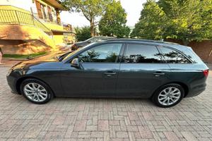 Audi a4 avant quattro