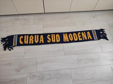 sciarpa ultras Modena 