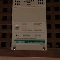 🔋 Regolatore di carica Xantrex 