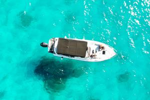 Eolo 830 Day HBS Verado 300