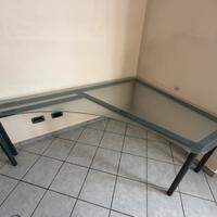 Scrivania angolare in vetro