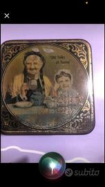 Scatola pubblicitaria di latta