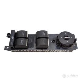 PULSANTIERA ANTERIORE SINISTRA FORD C - Max Serie