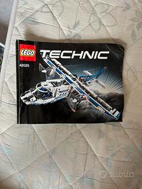LEGO Technic 42025 - Aereo da carico