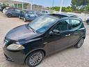 lancia-ypsilon-1-3-mjt-16v-95-cv-5-porte-s-s-plati