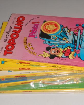 Fumetti serie Topolino con inserti e figurine