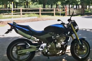 Honda hornet anno 2006