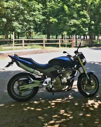 Honda hornet anno 2006