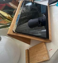 Base porta tablet + base cellulare ikea