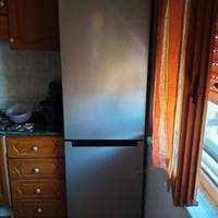 Frigorifero  Indesit