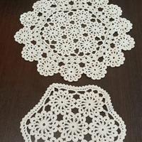 Tris centrini rotondi bianco fatto a mano