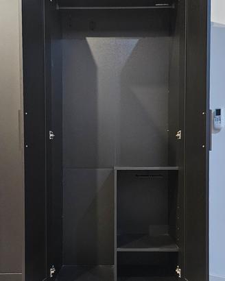 Armadio Brimnes Ikea con accessori