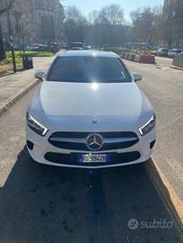 Mercedes-Benz Classe A 180 d Sport – Bianco