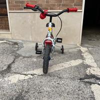 bici bambino, adatta a bambini tra i 3 e i 5 anni.