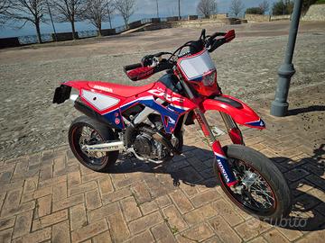 Honda crf450 supermoto