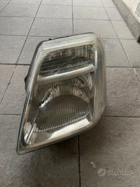Faro completo anteriore sinistro citroen c2 (2007)