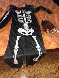 vestito scheletro piu mano artiglio