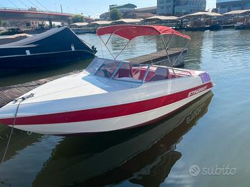 Motoscafo Stingray 537 ZPX completamente rifatto