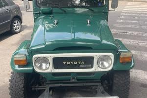 TOYOTA Land Cruiser - 1985