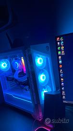 Pc gaming + monitor in omaggio