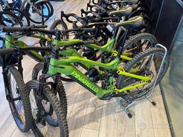Due Pinarello Duster EMTB uno XL e uno L