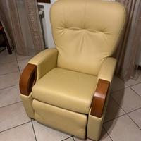 poltrona reclinabile