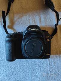 Canon EOS 5D  Mark II