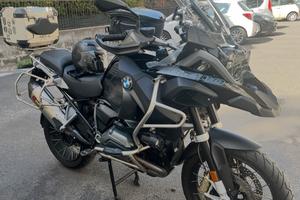 BMW GS 1200 ADV 2018 TFT triple