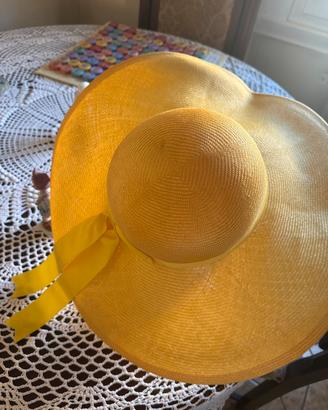 cappello paglia tesa larga giallo da cerimonia