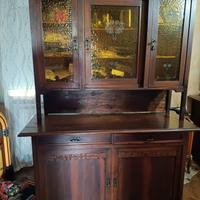 Credenza con vetrinetta 