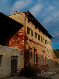 Antica casa di corte