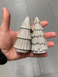 Alberi di ceramica natalizi